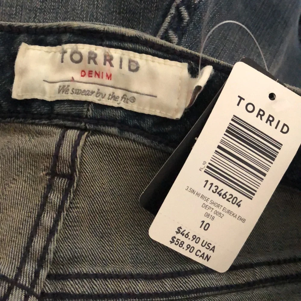 torrid Dark Wash Denim Shorts with White Floral Embroidery